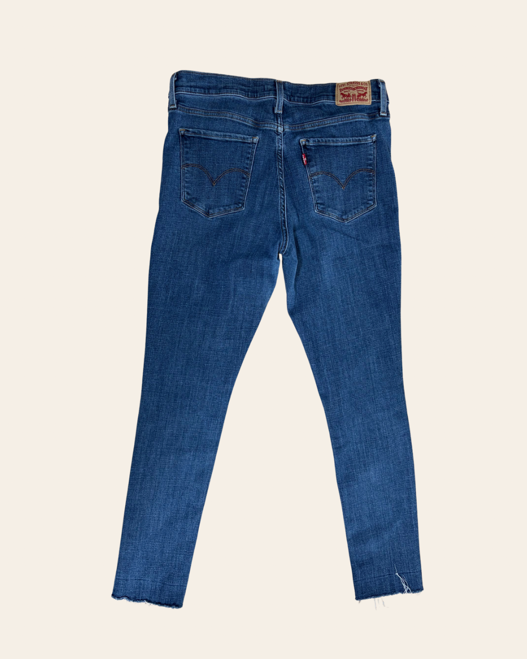 LEVIS, 30