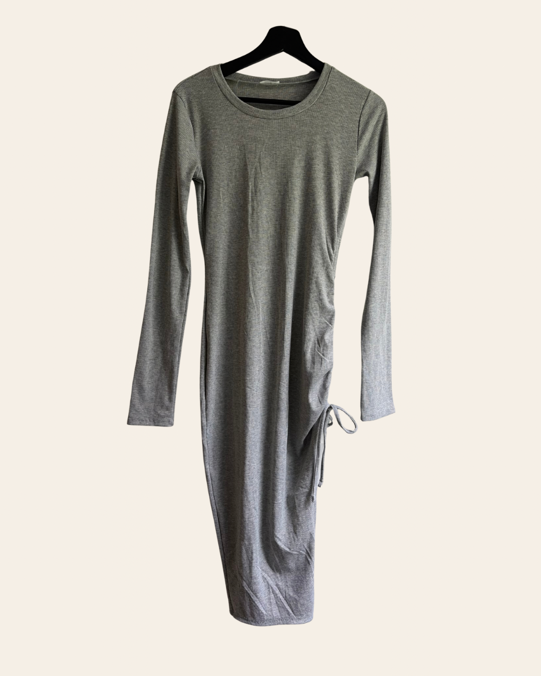 Ardene, M (neuve avec étiquette, mais petite imperfection)