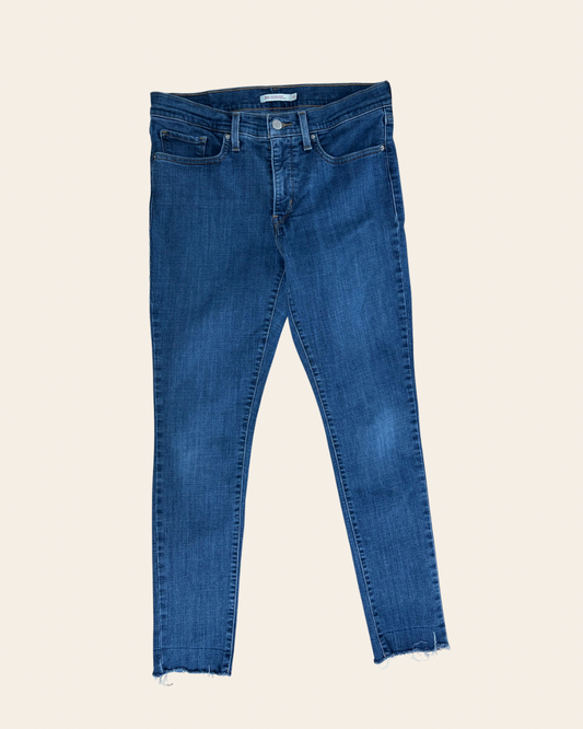 LEVIS, 30