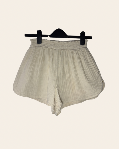 Short Aerie, S