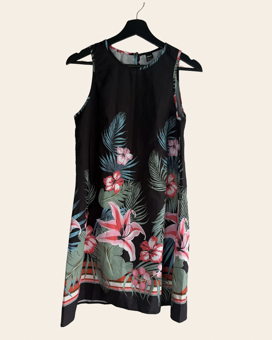 Robe Shein, S