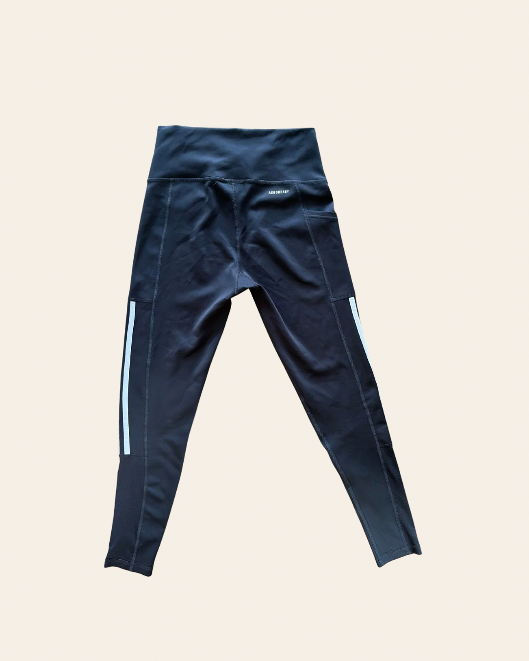 Adidas, S