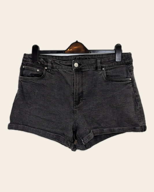 Short Defrost, 32