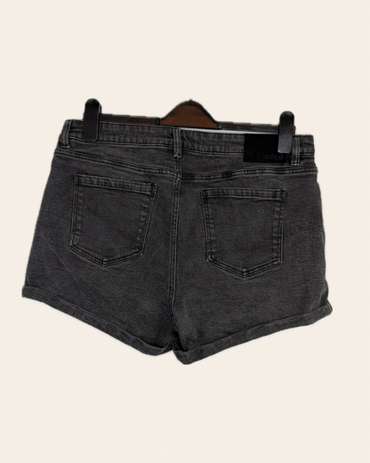 Short Defrost, 32
