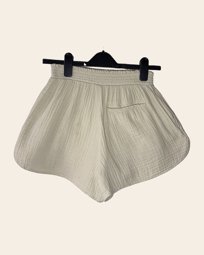 Short Aerie, S