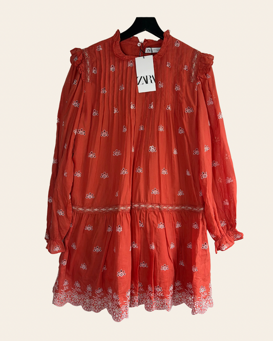 Zara, M