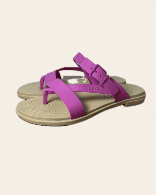 Sandales Crocs, 6 *imparfait*