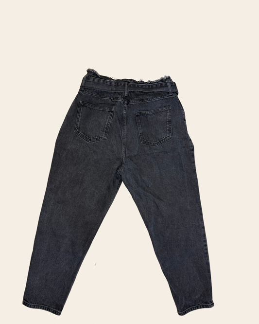 BDG urban Outfitters, 29